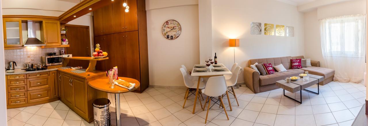 Pisces - City Center Apartment Atene Esterno foto